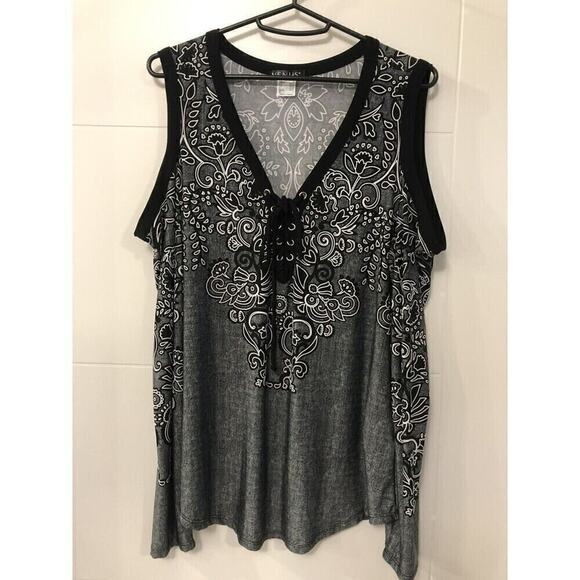 Venus Women’s Long Sleeve Top Size M Gray Black Trim Draw-String Front Closure - Picture 12 of 13